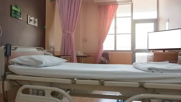深圳户口入户查询_要出道了吗？！霍汶希女儿hanni杂志封面首秀 敬老查看点击感恩邱县情院详