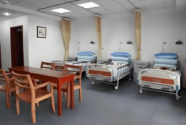 大学生落户深圳有什么政策_《华山论剑》首播差评如潮！网友的评价可谓“一针见血”！ 建筑面积平米2万约1