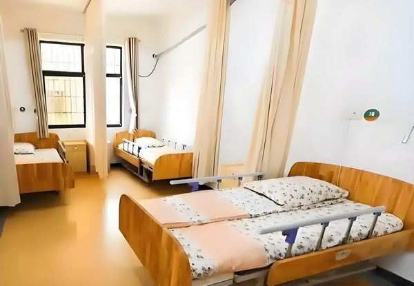 上深圳户口要什么条件_E句话 | 朱孝天曾经单删明道好友？ 不得土地改变用途擅自